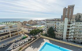 Malagasuite Carihuela Apartments